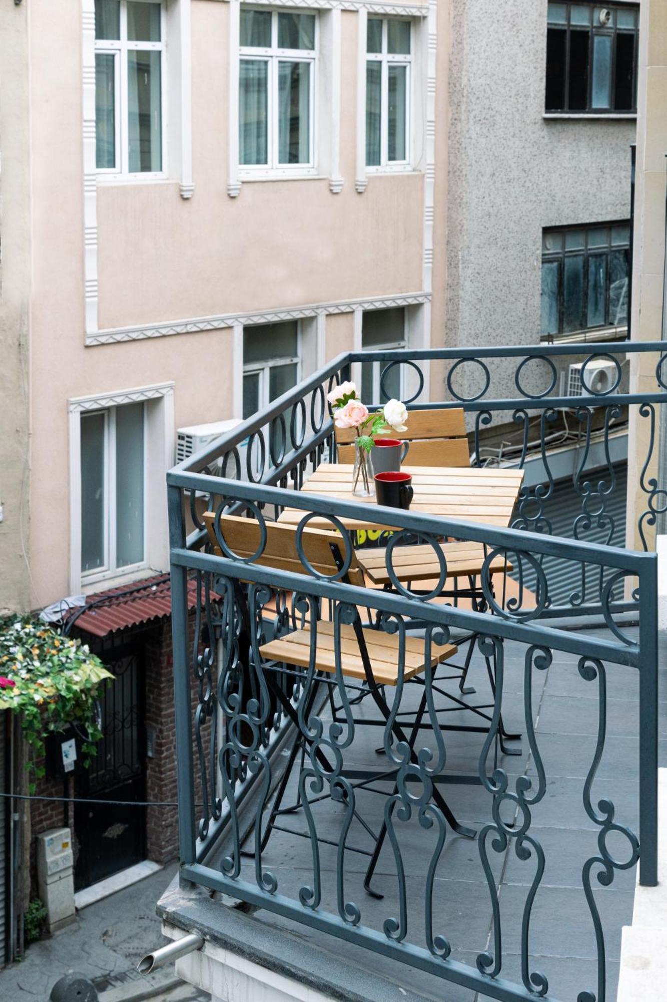 Nm Suites Beyoglu อิสตันบูล ภายนอก รูปภาพ